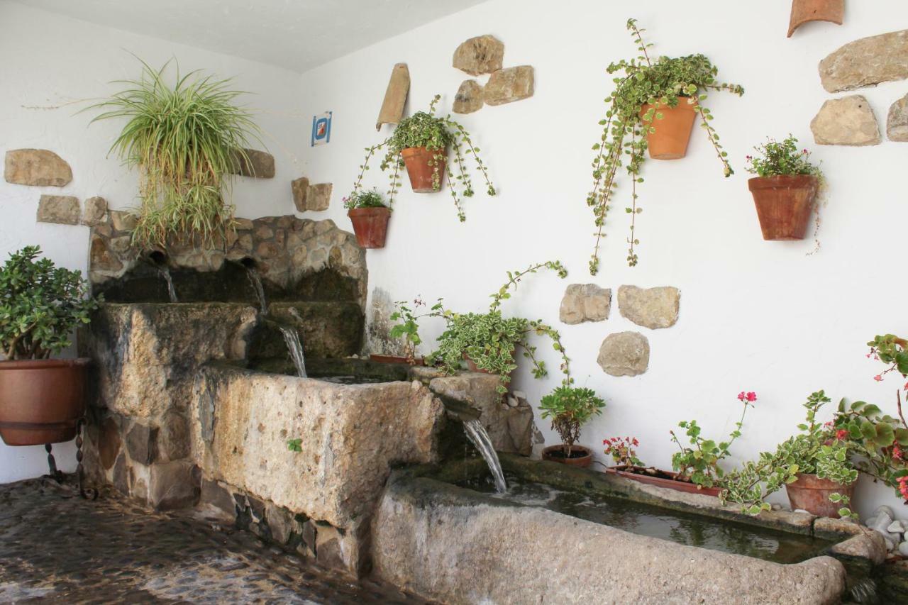 Casa De Teones Guest House Montecorto Exterior photo