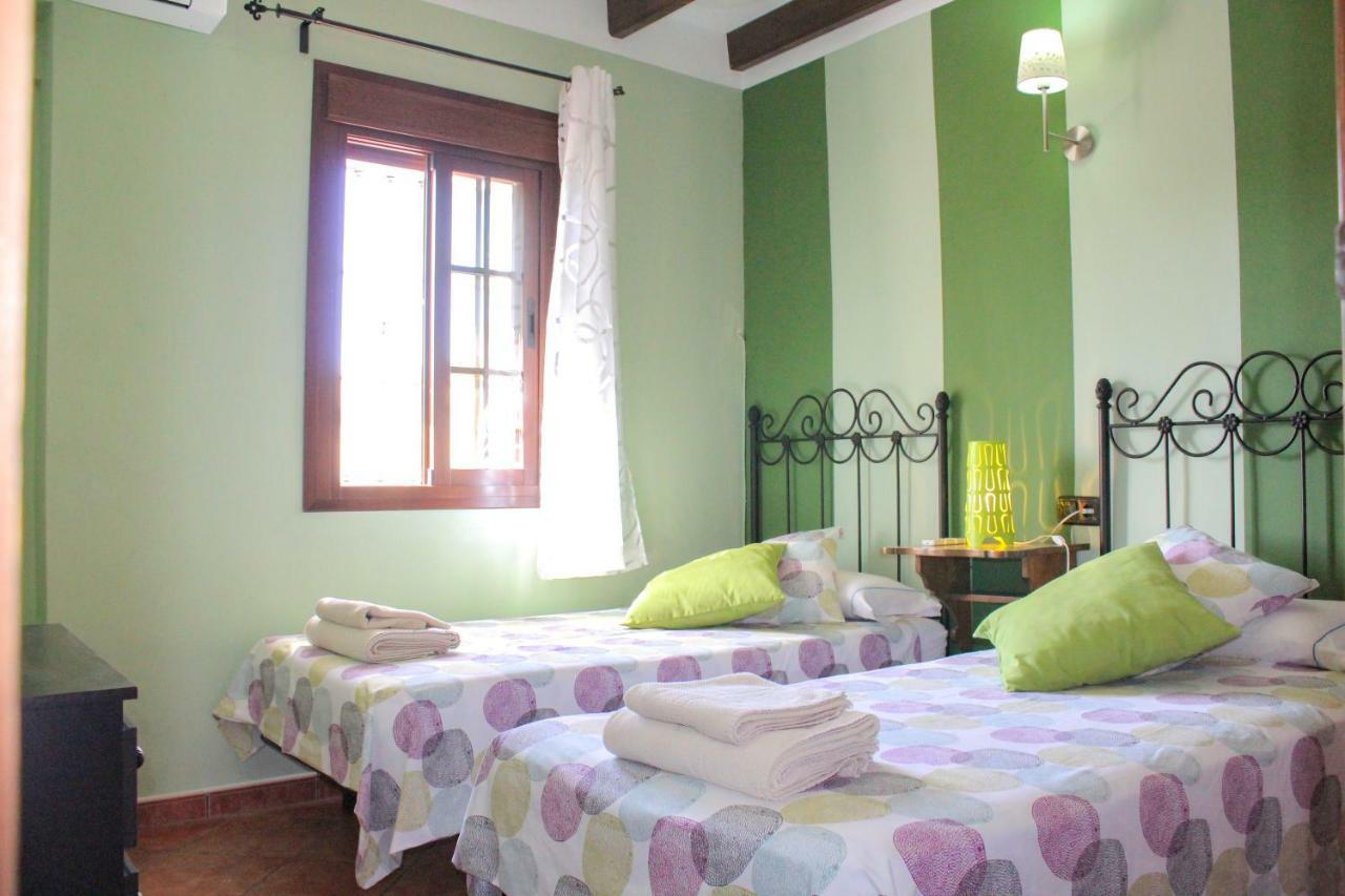 Casa De Teones Guest House Montecorto Exterior photo